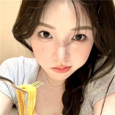 玛利亚·康德莱丽亚