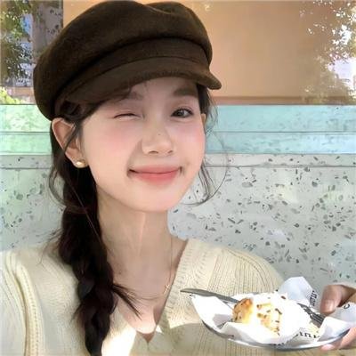 女孩罗塞玛莉